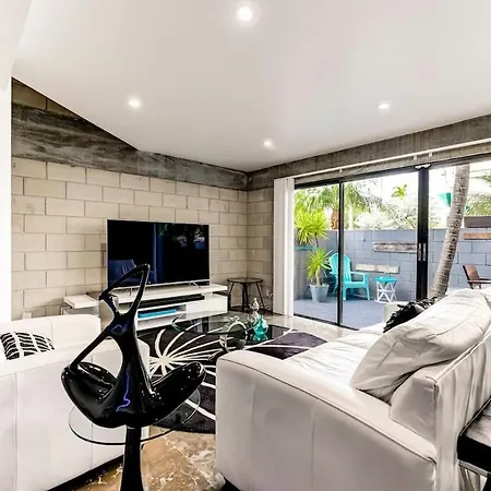 Entire Townhouse Ft Lauderdale Apartment